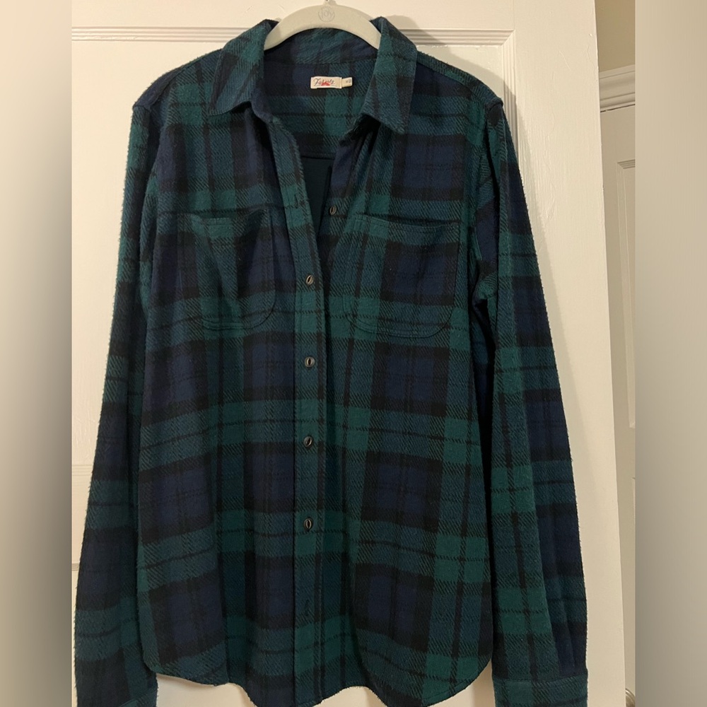 Women’s Faherty flannel shirt, size medium.